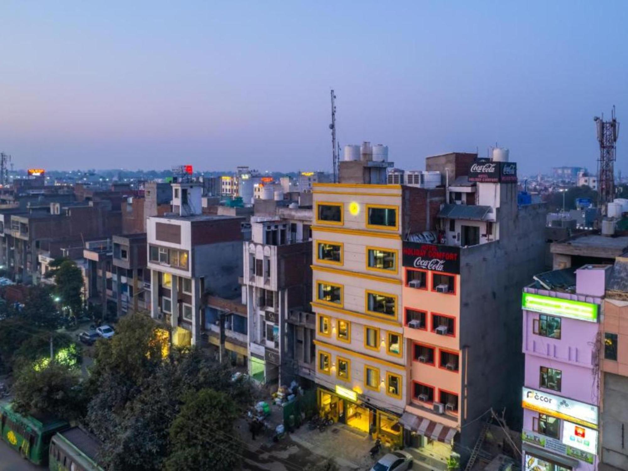 The Hosteller Amritsar, Near Golden Temple ภายนอก รูปภาพ
